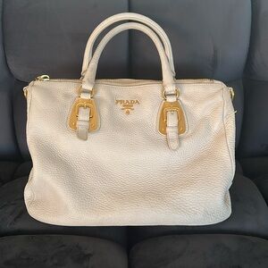 🚫SOLD🚫Prada Handbag/Tote in Cream